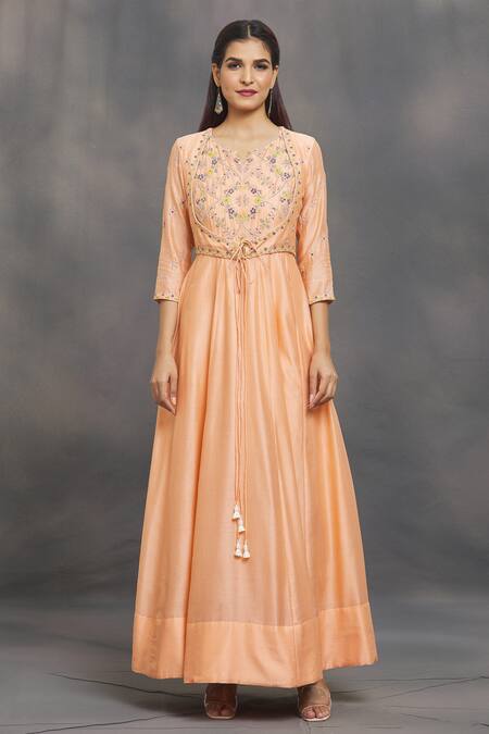 Buy_Samyukta Singhania_Peach Chanderi, Organza Embroidery Split V-neck Anarkali With Dupatta _Online_at_Aza_Fashions