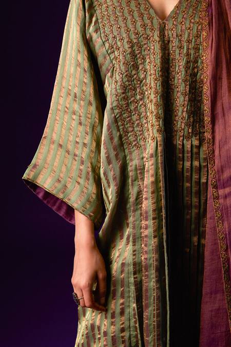 Buy_Aurul_Green Cotton, Silk Sequins, Zari, Striped Bloom Embroidered Kurta Pant Set _Online_at_Aza_Fashions