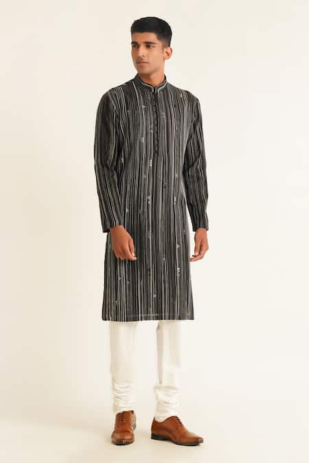 Dhruv Vaish Thread Embroidered Kurta Set 