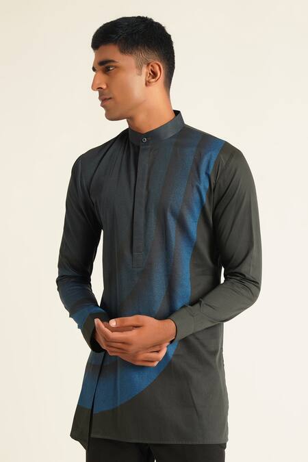 Dhruv Vaish_Black Cotton Satin Curved Line Print Short Kurta _Online_at_Aza_Fashions