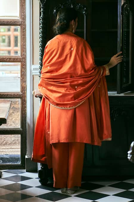 Shop The Whole Nine Yards Orange Silk Embroidery Split V-neck Nalika Placement Hand Kurta Pant Set at Aza Fashions Shop_The Whole Nine Yards_Orange Silk Embroidery Split V-neck Nalika Placement Hand Kurta Pant Set _at_Aza_Fashions