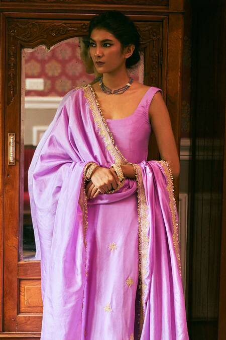 The Whole Nine Yards Purple Silk Embroidery Scoop Neck Simrat Hand Kurta Churidar Set Online at Aza Fashions The Whole Nine Yards_Purple Silk Embroidery Scoop Neck Simrat Hand Kurta Churidar Set _Online_at_Aza_Fashions