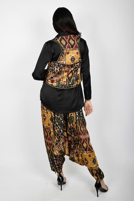 Shop Anmol Kakad Yellow Silk, Cotton Embroidery Collared Printed Koti Vest With Turkish Pant Set at Aza Fashions Shop_Anmol Kakad_Yellow Silk, Cotton Embroidery Collared Printed Koti Vest With Turkish Pant Set_at_Aza_Fashions
