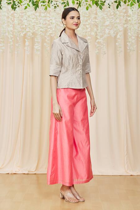 Nazaakat By Samara Singh_Beige Chanderi Notched Metallic Pattern Top _Online_at_Aza_Fashions