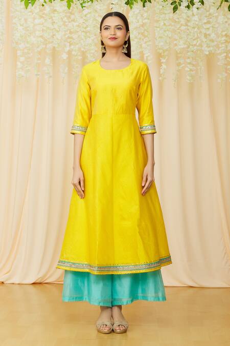 Nazaakat By Samara Singh Yellow Chanderi Round Kurta Palazzo Set Online at Aza Fashions Nazaakat By Samara Singh_Yellow Chanderi Round Kurta Palazzo Set _Online_at_Aza_Fashions