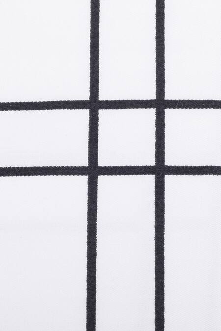 Shop_H2h_White Cotton Printed Checkered Bedsheet Set _Online_at_Aza_Fashions