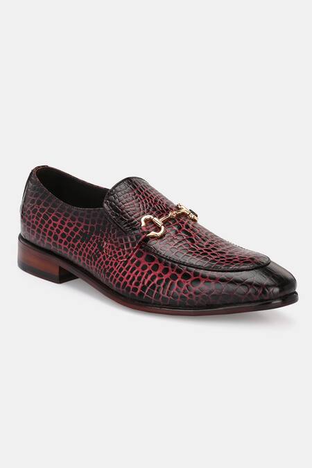 Buy_Lafattio_Maroon Leopard Pattern Colour Block Buckled Moccasins  _Online_at_Aza_Fashions