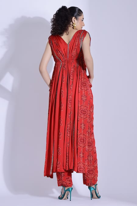 Shop Studio Surbhi Red Georgette, Satin V-neck Printed Slit Anarkali With Pant at Aza Fashions Shop_Studio Surbhi_Red Georgette, Satin V-neck Printed Slit Anarkali With Pant _at_Aza_Fashions