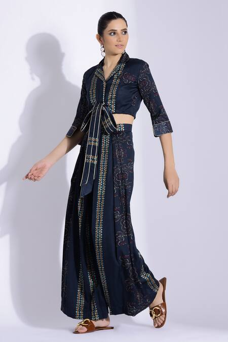 Studio Surbhi Blue Cotton, Silk Embroidery Collared Front Knotted Shirt With Pant Online at Aza Fashions Studio Surbhi_Blue Cotton, Silk Embroidery Collared Front Knotted Shirt With Pant _Online_at_Aza_Fashions