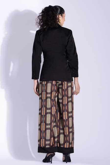 Shop Studio Surbhi Black Cotton, Silk Collared Jacket With Abstract Print Pant at Aza Fashions Shop_Studio Surbhi_Black Cotton, Silk Collared Jacket With Abstract Print Pant _at_Aza_Fashions