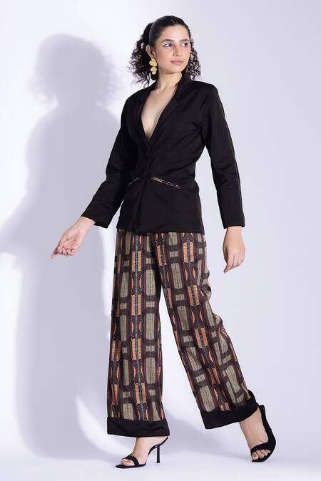 Studio Surbhi Black Cotton, Silk Collared Jacket With Abstract Print Pant Online at Aza Fashions Studio Surbhi_Black Cotton, Silk Collared Jacket With Abstract Print Pant _Online_at_Aza_Fashions