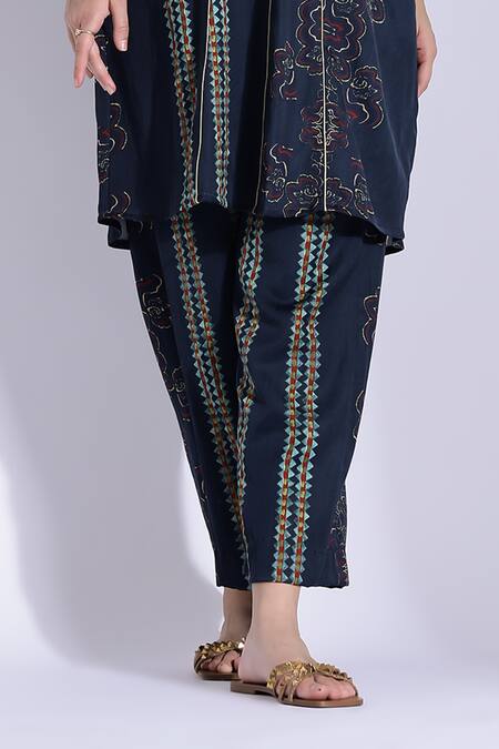 Studio Surbhi Blue Cotton, Silk High Neck Abstract Print Kurta With Pant Online at Aza Fashions Studio Surbhi_Blue Cotton, Silk High Neck Abstract Print Kurta With Pant _Online_at_Aza_Fashions