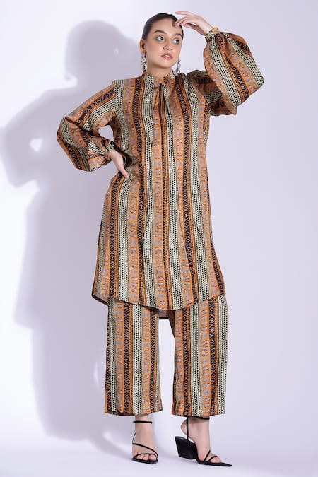 Studio Surbhi Abstract Tribal Print Kurta With Pant 