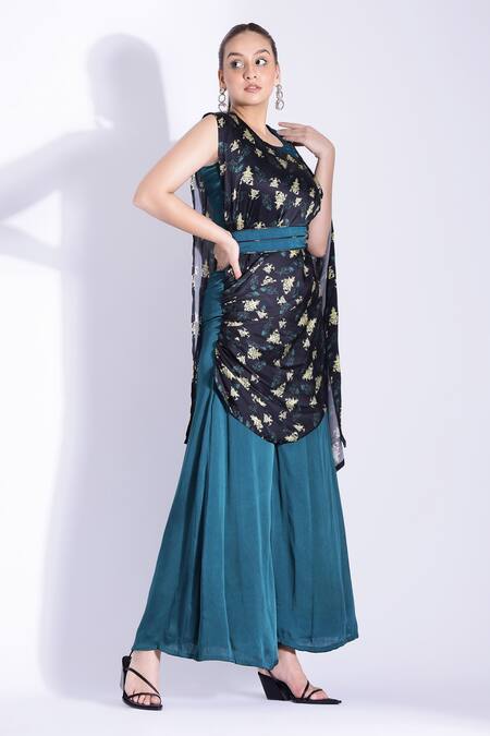 Shop Studio Surbhi Green Georgette, Satin Embroidery Round Neck Pant Saree With Blouse Online at Aza Fashions Shop_Studio Surbhi_Green Georgette, Satin Embroidery Round Neck Pant Saree With Blouse _Online_at_Aza_Fashions