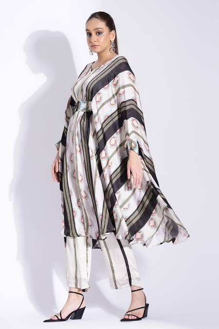 Buy Studio Surbhi Off White Georgette Cut Work V-neck Geometric Digital Print Kaftan And Pant Set Online at Aza Fashions Buy_Studio Surbhi_Off White Georgette Cut Work V-neck Geometric Digital Print Kaftan And Pant Set _Online_at_Aza_Fashions