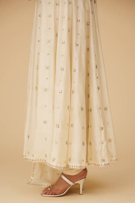 Buy Priyal Prakash Ivory Chanderi, Cotton, Viscose Sequins, Zari Bloom Embroidered Anarkali Set Online at Aza Fashions Buy_Priyal Prakash_Ivory Chanderi, Cotton, Viscose Sequins, Zari Bloom Embroidered Anarkali Set _Online_at_Aza_Fashions