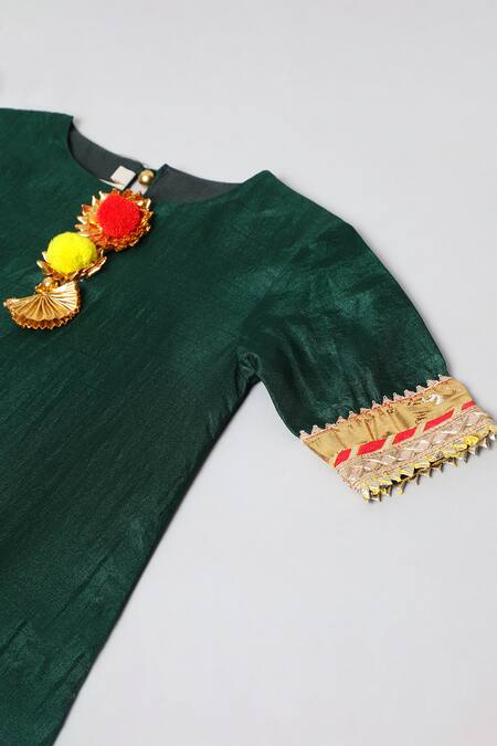 Buy_Byb Premium_Green Chiffon Gota Patti, Pom-poms Round Neck Kurta Lehenga Set 