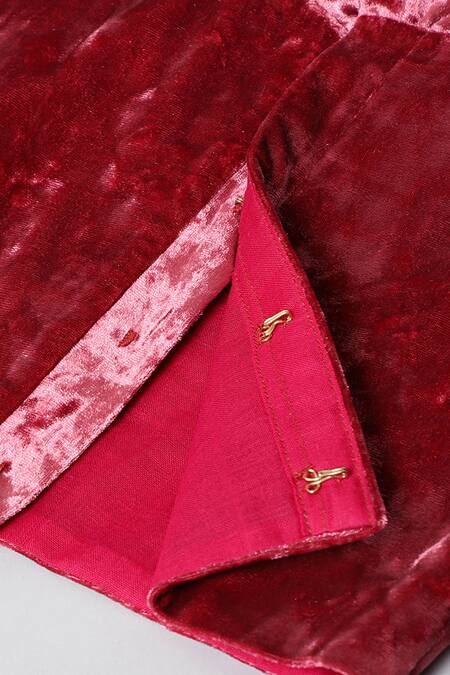 Byb Premium Pink Silk, Chiffon Sequins, Embroidery Floral Top And Skirt Set at Aza Fashions Byb Premium_Pink Silk, Chiffon Sequins, Embroidery Floral Top And Skirt Set _at_Aza_Fashions