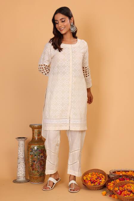Nazar By Indu_Off White Cotton Cut Work Round Neck Sleeve Kurta And Pant Set _at_Aza_Fashions