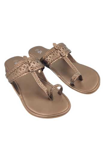 The Madras Trunk Brown Metallic Cutwork Strap Kolhapuris Online at Aza Fashions The Madras Trunk_Brown Metallic Cutwork Strap Kolhapuris _Online_at_Aza_Fashions