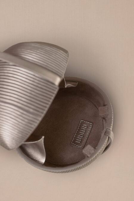 Ampm_Silver Sukoon Sling Bag _Online_at_Aza_Fashions