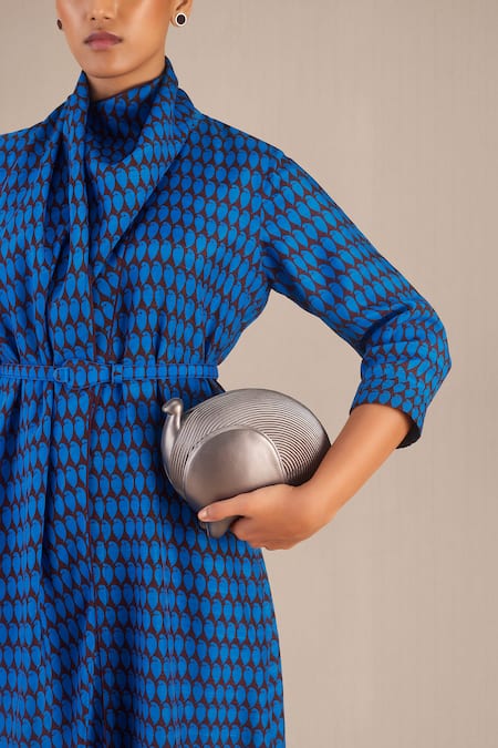 Ampm_Silver Nazma Metallic Clutch _Online_at_Aza_Fashions