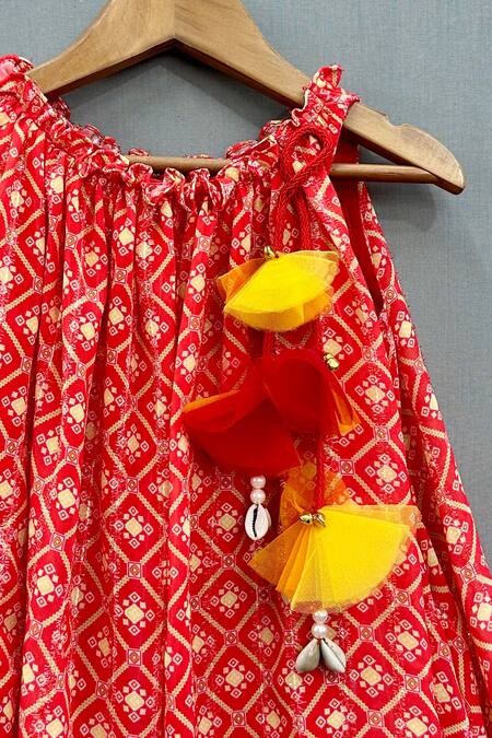 Label Neeti_Red Georgette Ethnic Flora Motifs Print Dress _Online_at_Aza_Fashions