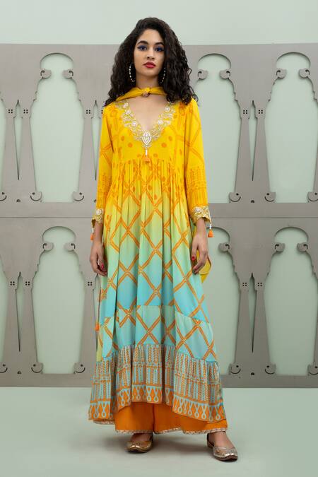 Lila_Multi Color Crepe Pearls, Zari, Bidri Ombre Foliage Pattern Anarkali Pant Set_at_Aza_Fashions