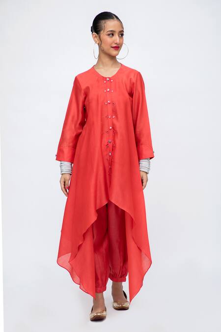 Lila Red Cotton, Silk, Chiffon Xena Asymmetric Kurta Set With Printed Dupatta Online at Aza Fashions Lila_Red Cotton, Silk, Chiffon Xena Asymmetric Kurta Set With Printed Dupatta_Online_at_Aza_Fashions