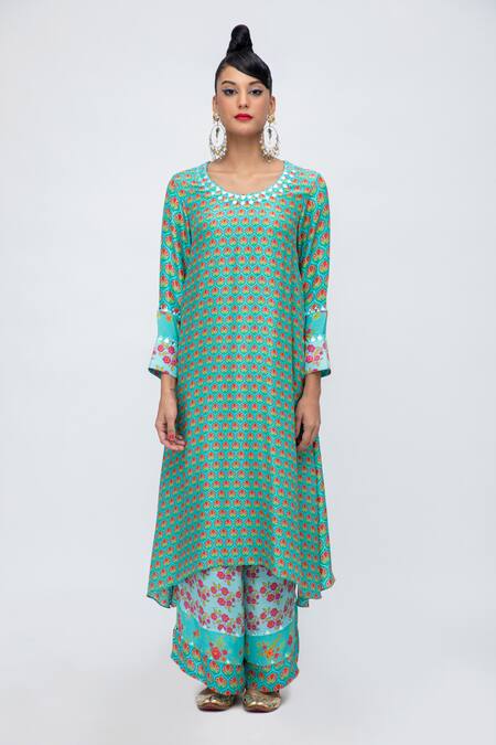 Lila Blue Crepe Embroidery Round Neck Fiza Floral Blossom Print Kurta Pant Set at Aza Fashions Lila_Blue Crepe Embroidery Round Neck Fiza Floral Blossom Print Kurta Pant Set_at_Aza_Fashions