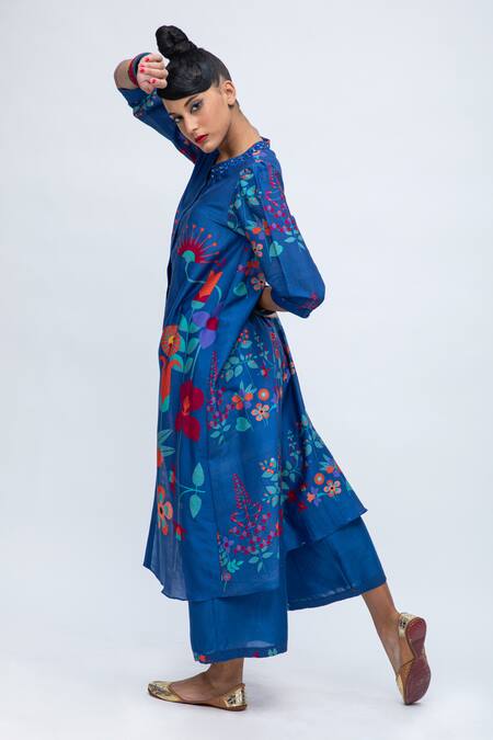Lila Blue Cotton, Silk Embroidery, Cheema Floral Print Straight Kurta And Pant Set at Aza Fashions Lila_Blue Cotton, Silk Embroidery, Cheema Floral Print Straight Kurta And Pant Set_at_Aza_Fashions