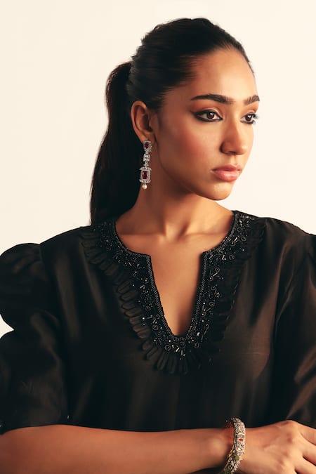 Shop Reeti Arneja - Theklub Black Chanderi Sequins, Lace Split Darla Placement Embroidered Kurta With Pant Online at Aza Fashions Shop_Reeti Arneja - Theklub_Black Chanderi Sequins, Lace Split Darla Placement Embroidered Kurta With Pant _Online_at_Aza_Fashions