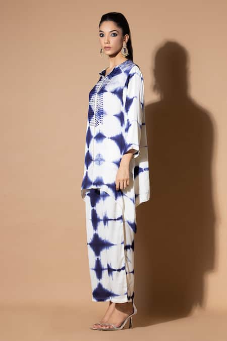 Shop_Zeefaa_Blue Modal, Satin Sequins Split V-neck Tie-dye Pattern Kurta And Straight Pant Set_Online_at_Aza_Fashions