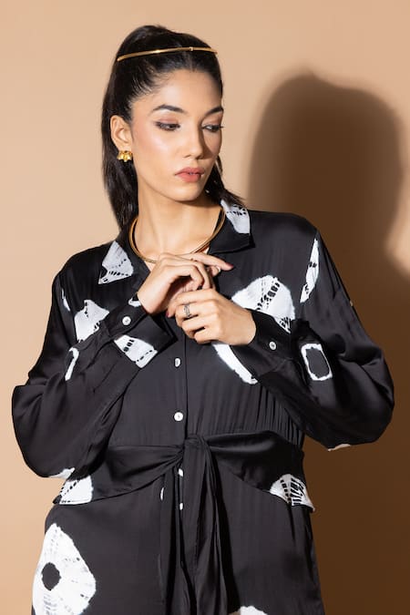Buy_Zeefaa_Black Modal, Satin Collared Tie-dyed Pattern Full Sleeve Jumpsuit_Online_at_Aza_Fashions