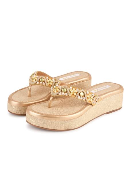 Shop Kaltheos Gold Embroidery Elena Flower Embellished Wedges Shop_Kaltheos_Gold Embroidery Elena Flower Embellished Wedges