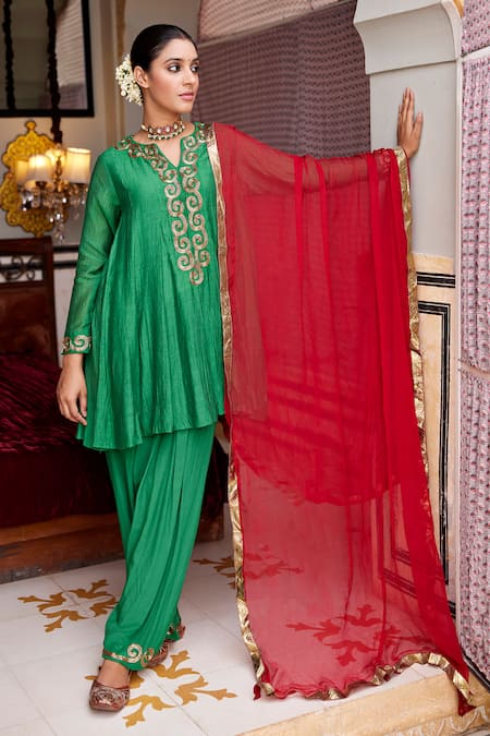 Nimbu Mirchi Green Pure Chanderi Embroidery Notched V Nakshi Anarkali Salwar Set 