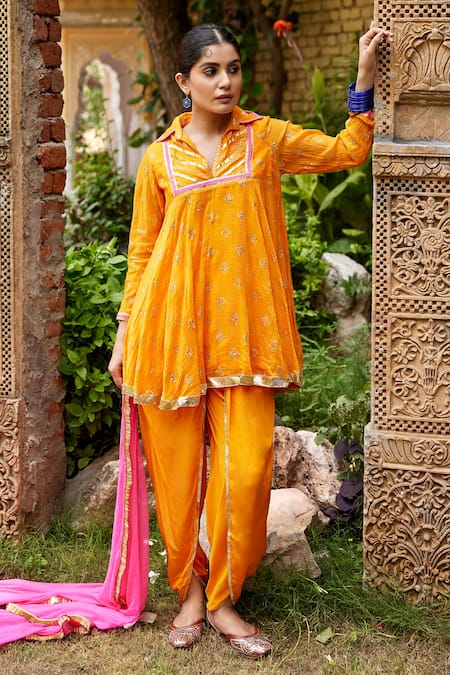 Shop_Nimbu Mirchi_Orange Chanderi, Chiffon Embroidery, Floral Mukaish Kurta Dhoti Pant Set _Online_at_Aza_Fashions