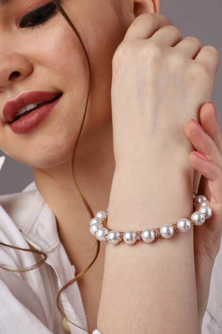 Buy_Itrana_Shell Pearls And Zircons Embellished Bangle_Online_at_Aza_Fashions