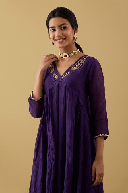 Tashee_Purple Chanderi Sequins, Beads V-neck Gathered Kurta Set _at_Aza_Fashions