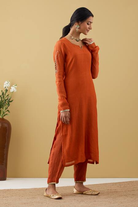Shop Tashee Orange Chanderi Sequins, Zari, Beads Split V-neck Sleeve Embroidered Kurta Set Online at Aza Fashions Shop_Tashee_Orange Chanderi Sequins, Zari, Beads Split V-neck Sleeve Embroidered Kurta Set _Online_at_Aza_Fashions