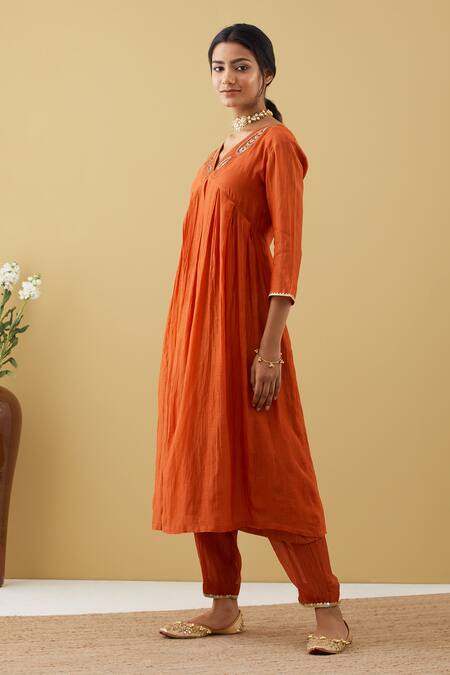 Buy Tashee Orange Chanderi Sequins, Beads V-neck Gathered Kurta And Pant Set Online at Aza Fashions Buy_Tashee_Orange Chanderi Sequins, Beads V-neck Gathered Kurta And Pant Set _Online_at_Aza_Fashions