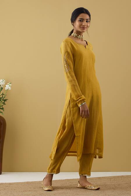 Tashee_Yellow Chanderi Sequins, Zari Split V-neck Sleeve Embroidered Kurta And Pant Set _Online_at_Aza_Fashions