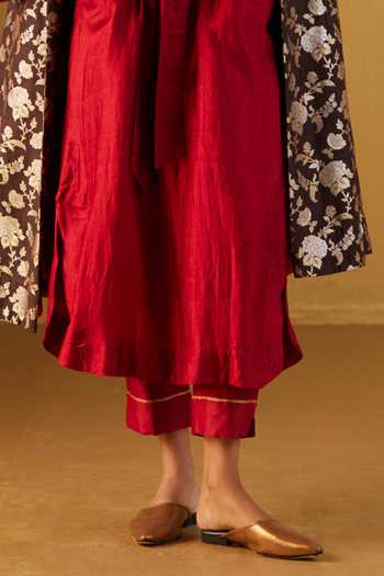 Shorshe Clothing_Red Silk, Cotton Lace Polo Collar Rina Pure Kurta And Pant Set_at_Aza_Fashions