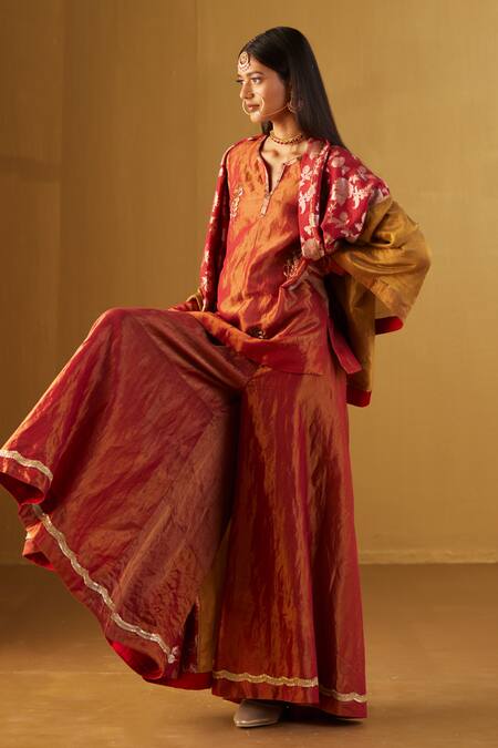 Buy_Shorshe Clothing_Red Handloom Cotton Embroidery, Lace Mini Saifi Tissue Kurta And Gharara Set _Online_at_Aza_Fashions