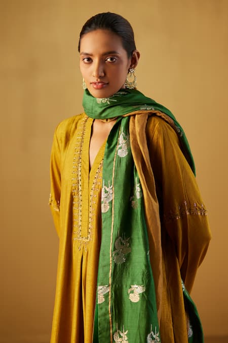 Shorshe Clothing Floral Brocade Woven Dupatta 