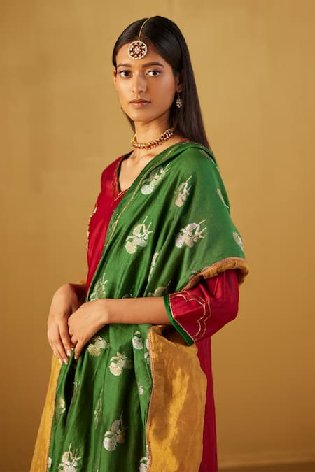 Shorshe Clothing_Green Brocade, Handloom Cotton Embroidery, Lace Floral Woven Dupatta _Online_at_Aza_Fashions