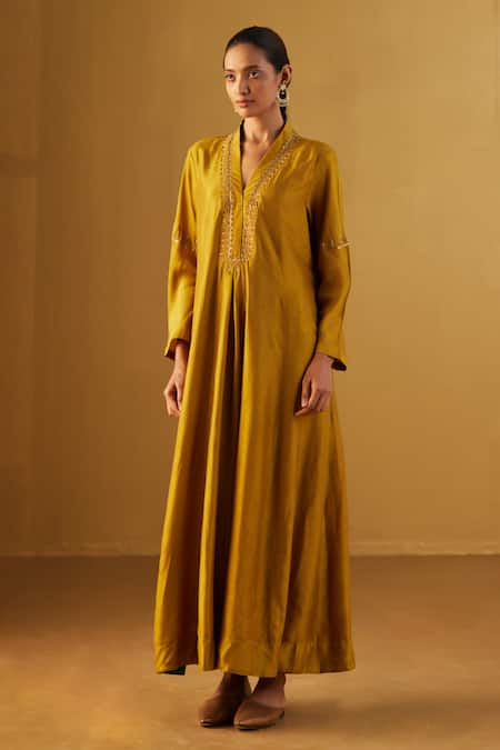 Shorshe Clothing Sashiko Embroidered Raw Silk Kurta 