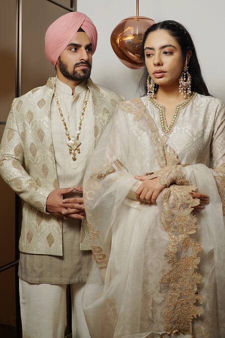 Buy Soniya G Ivory Cotton Embroidery Damask Bundi Set Buy_Soniya G_Ivory Cotton Embroidery Damask Bundi Set