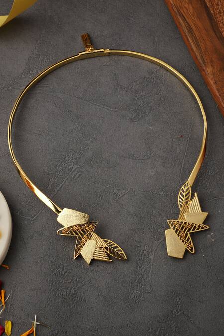 Shop Itrana Gold Plated Cutwork Open Necklace at Aza Fashions Shop_Itrana_Gold Plated Cutwork Open Necklace _at_Aza_Fashions