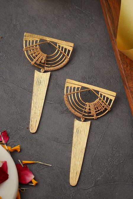 Buy_Itrana_Gold Plated Cut Work, Chains Textured Pattern Earrings _Online_at_Aza_Fashions